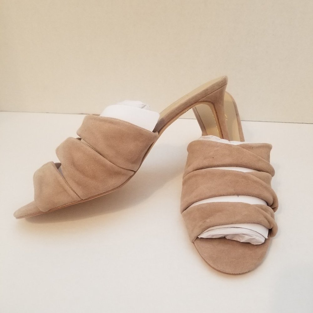 Lord & Taylor 424 Fifth Tan Suede Mules Shoes
